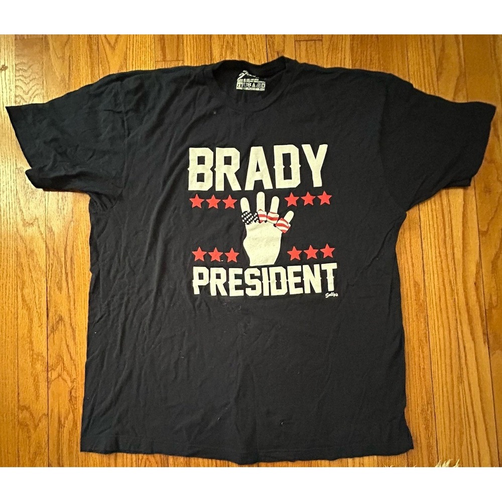 Sully's Brand Boston "Brady for President" T-Shirt Men's Sz 2XL Blue Football